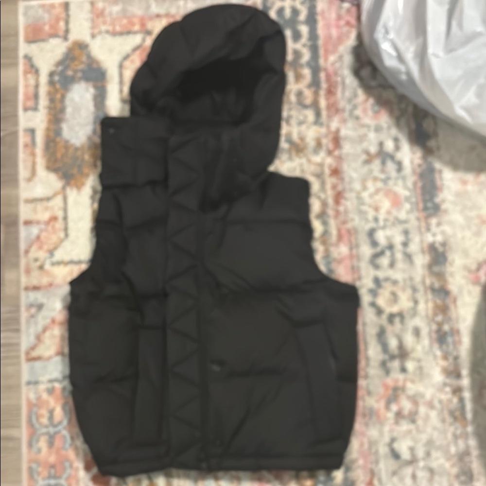 Lululemon Black Quilted Hooded Vest